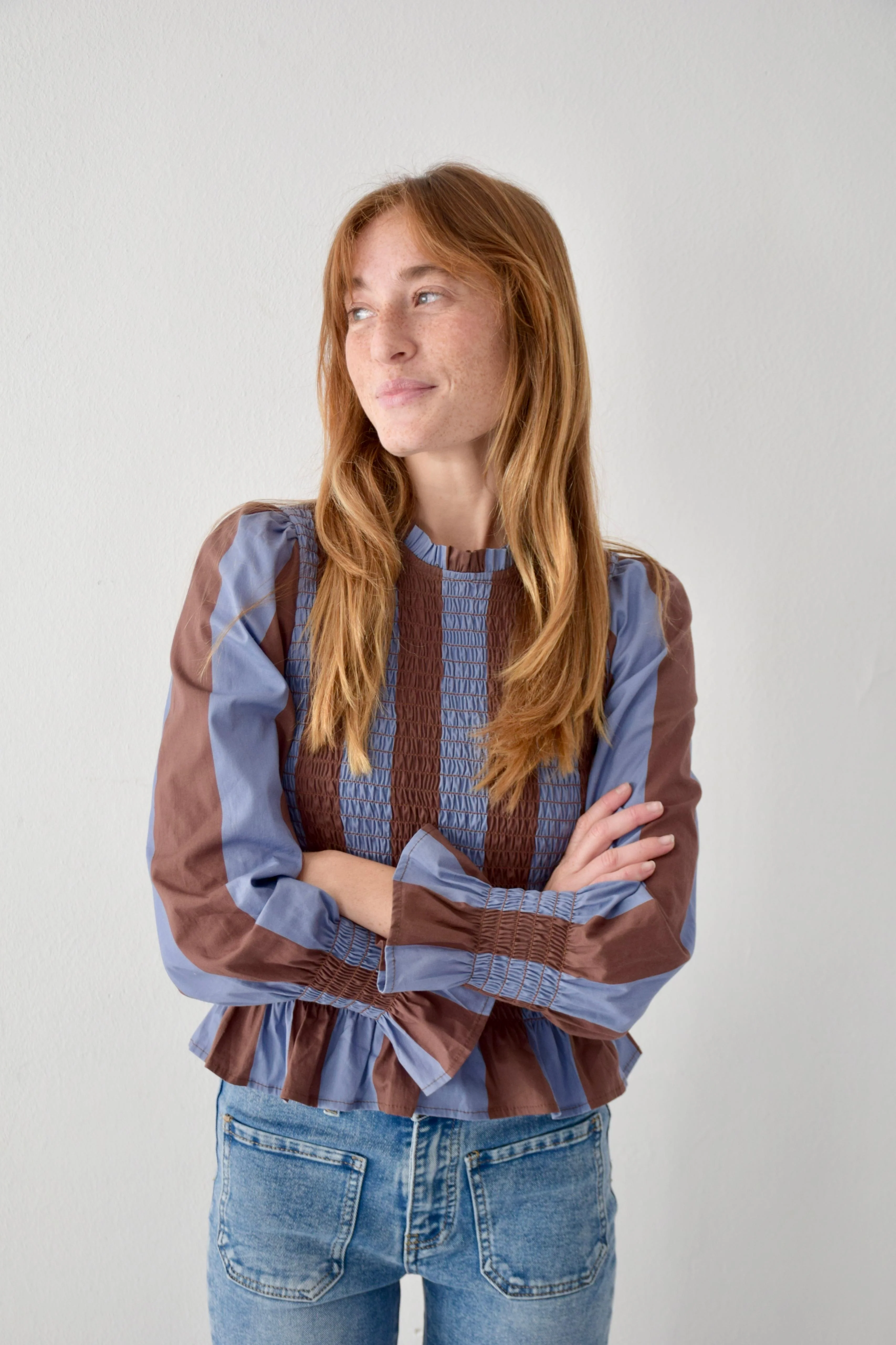 Blusa Chía Rayas Marrón y Azul Marino - Image 7