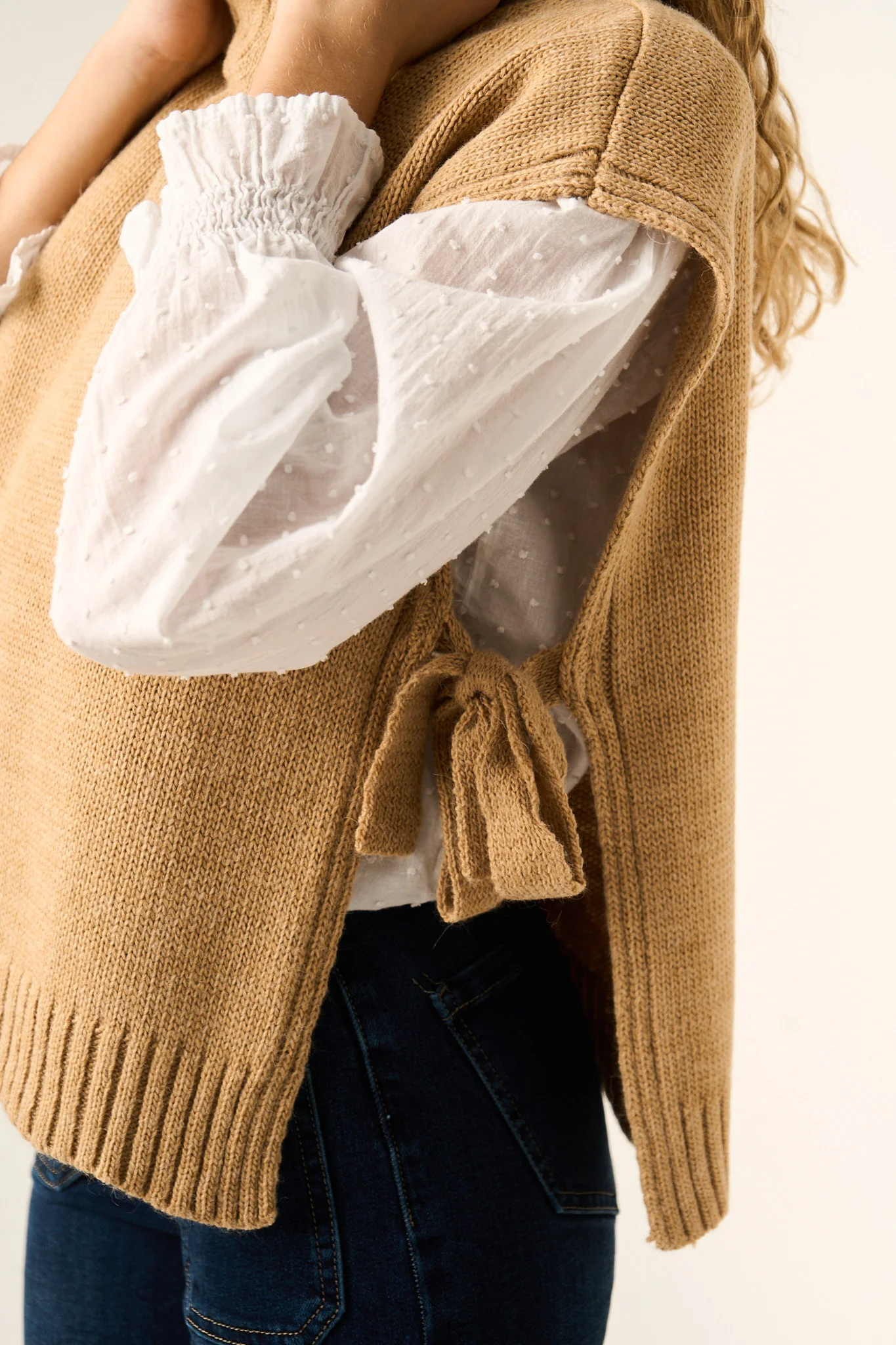 Chaleco Julieta Beige - Image 8